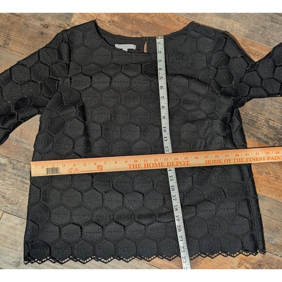 RSVP by Talbots L Black Geometric Honeycomb Lace Blouse - Picture 4 of 5